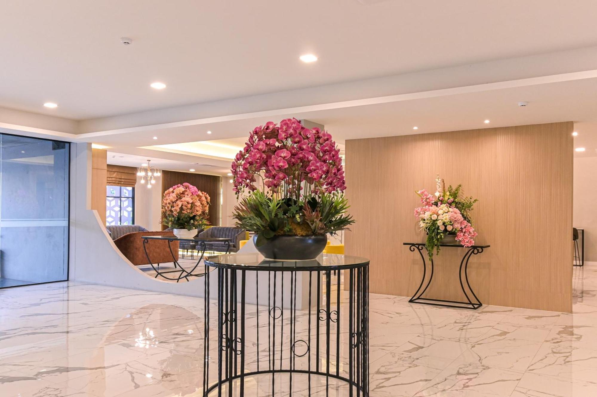 Shewin De Bangkok Otel Dış mekan fotoğraf
