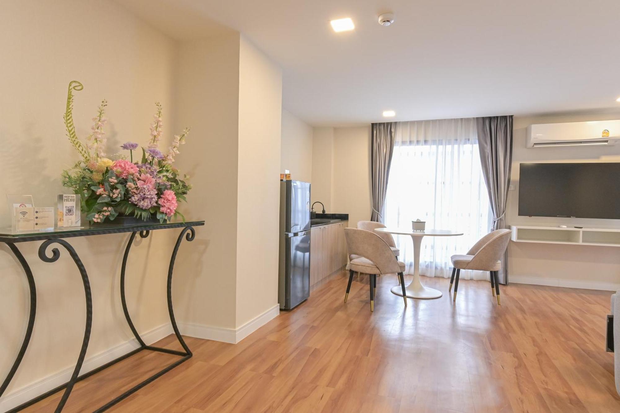Shewin De Bangkok Otel Dış mekan fotoğraf